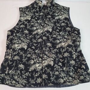 E&P "pro" womens zippered vest size Medium in black with pacific scenery_